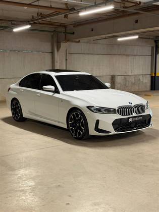 BMW 320i 2.0 16V TURBO FLEX M SPORT AUTOMÁTICO BMW 320i 2.0 16V TURBO FLEX M SPORT AUTOMÁTICO